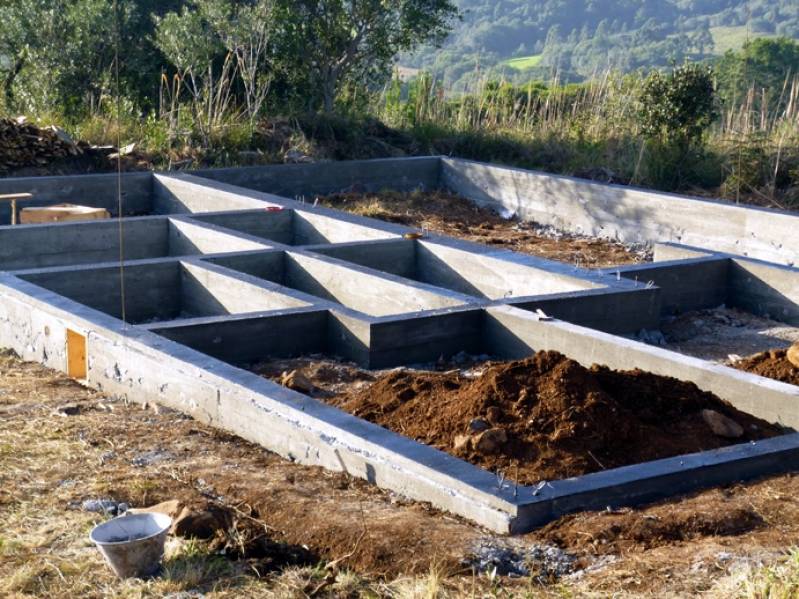 Fundação para Construção de Casas Itaquera - Fundação para Muro